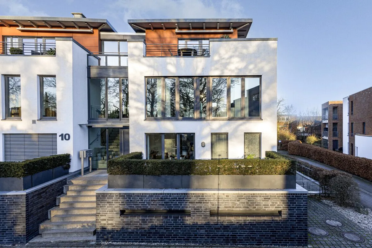 Immobilienangebot - Oldenburg - Alle - Stilvolle Maisonette-Penthousewohnung mit großzügiger Dachterrasse im Bürgereschviertel