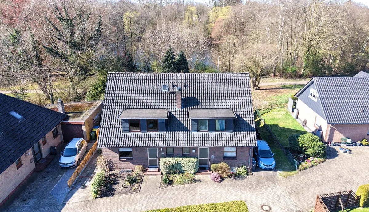 Immobilienangebot - Oldenburg - Alle - Doppelhaus in Oldenburg-Ofenerdiek – Wohnen & Vermieten unter einem Dach