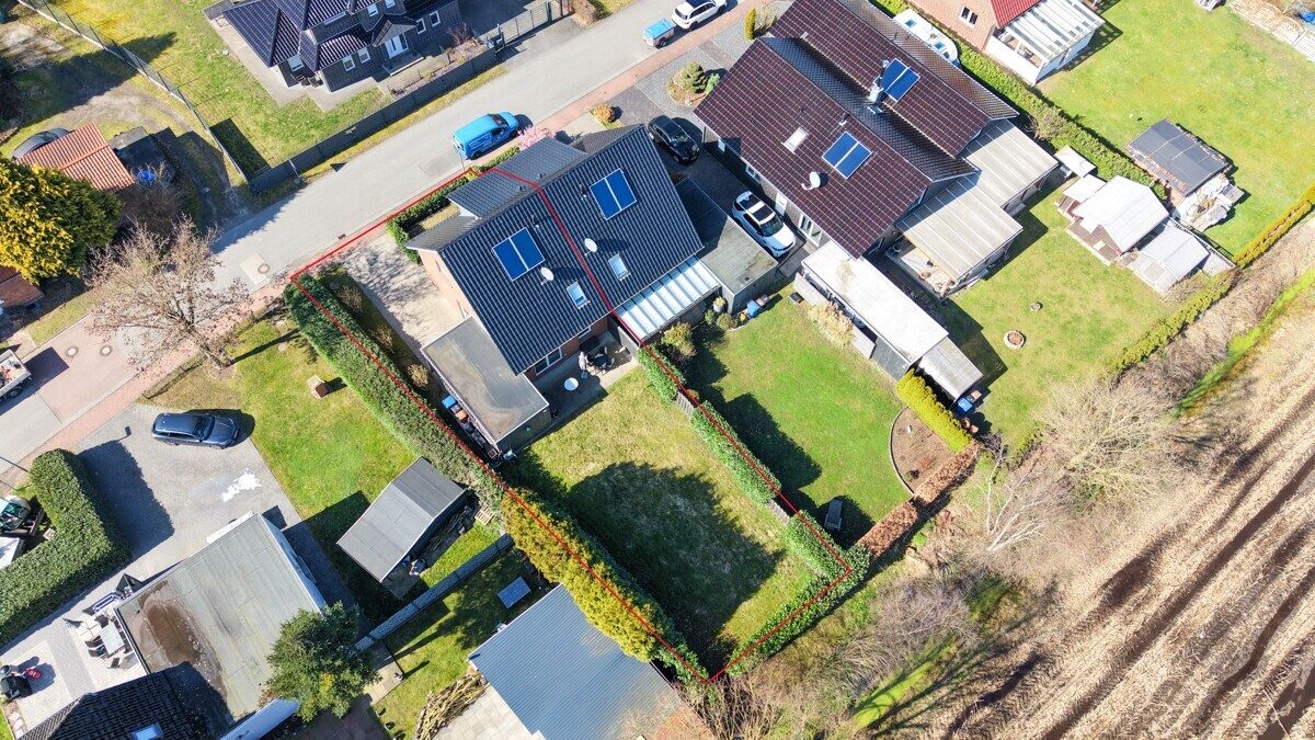 Immobilienangebot - Edewecht - Alle - Moderne Doppelhaushälfte in Edewecht-Süddorf mit durchdachtem Grundriss und Carport