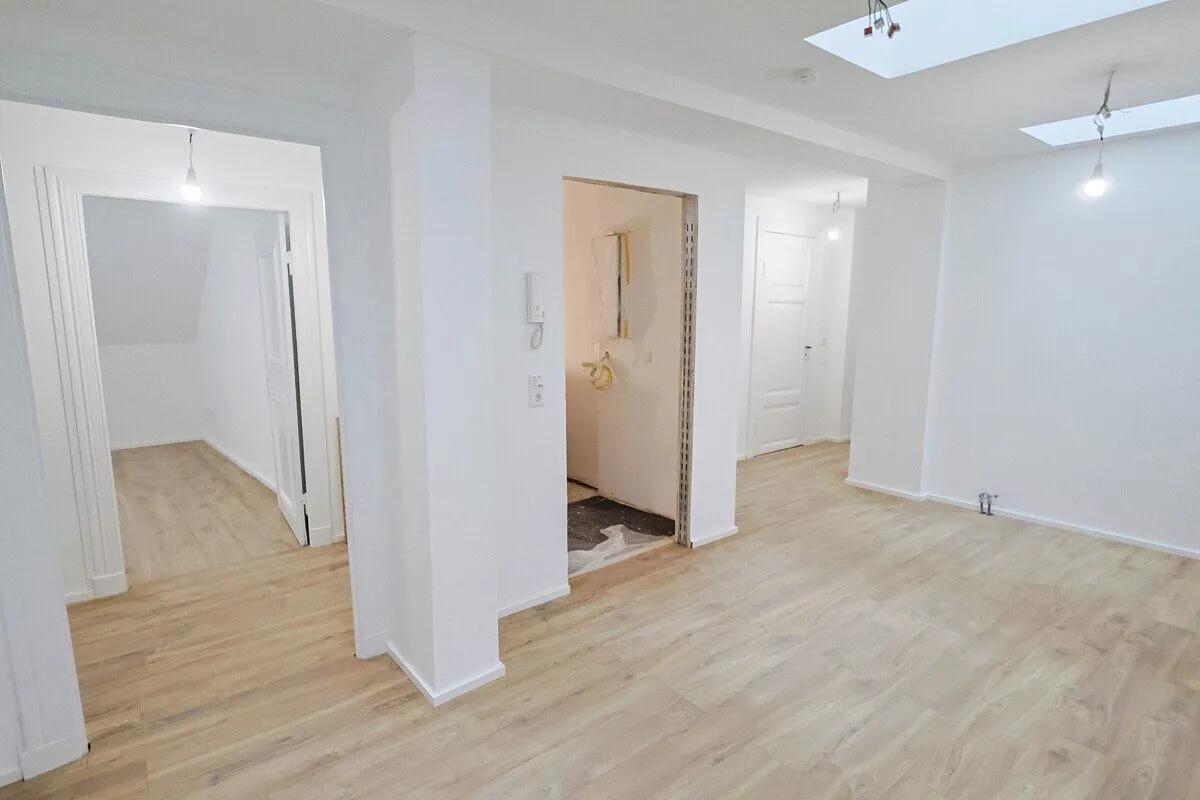 Immobilienangebot - Oldenburg - Alle - Wohnen im Herzen der Stadt – 5-Zimmer-Wohnung im Erstbezug nach stilvoller Modernisierung