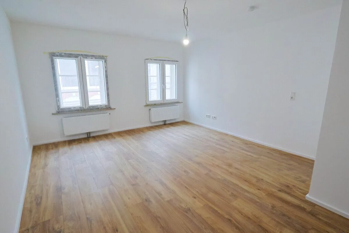 Immobilienangebot - Oldenburg - Alle - Wohnen im Herzen der Stadt – 5-Zimmer-Wohnung im Erstbezug nach stilvoller Modernisierung