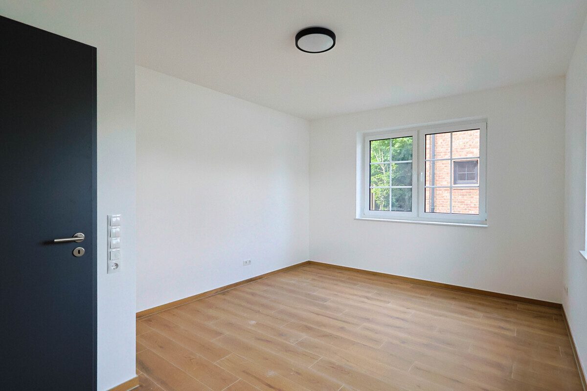 Immobilienangebot - Oldenburg - Alle - Studentenzimmer zu vermieten! WG mit 5 Zimmern als Neubau-Erstbezug im EG