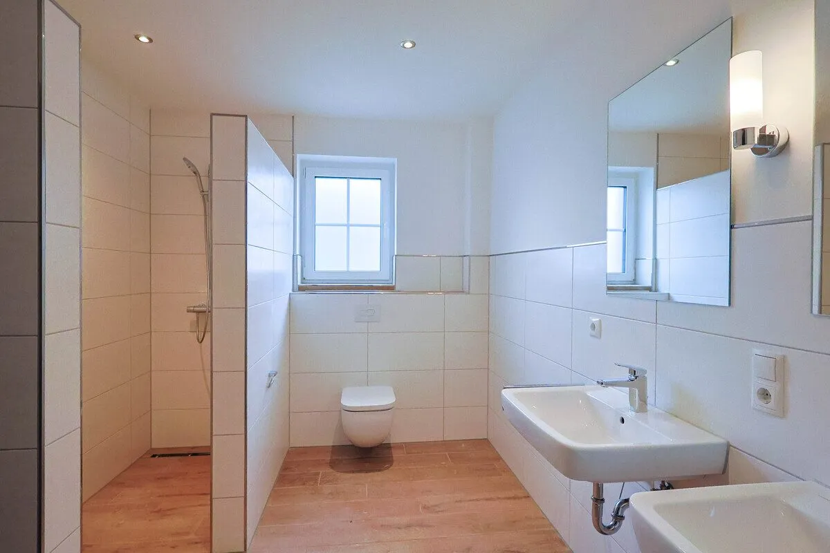 Immobilienangebot - Oldenburg - Alle - Studentenzimmer zu vermieten! WG mit 5 Zimmern als Neubau-Erstbezug im 1.OG