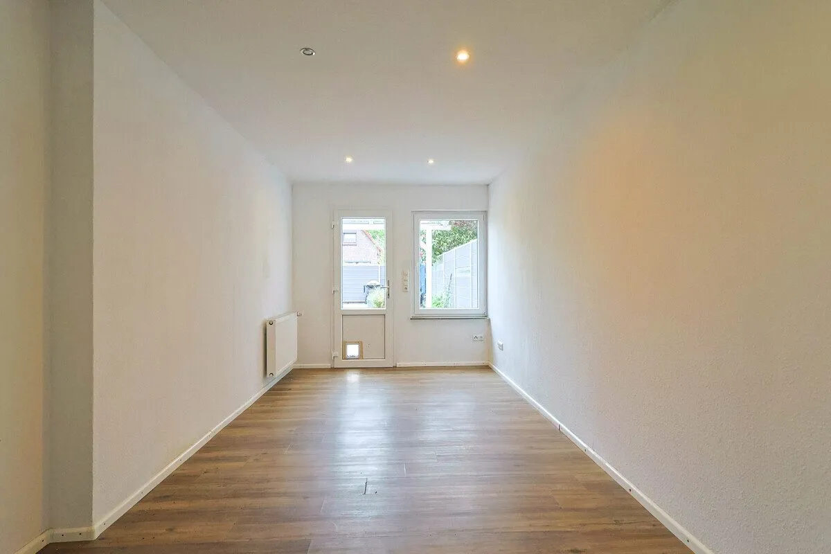 Immobilienangebot - Oldenburg - Alle - Modernisiertes Stadthaus in Oldenburg Nadorst mit flexiblen Nutzungsmöglichkeiten