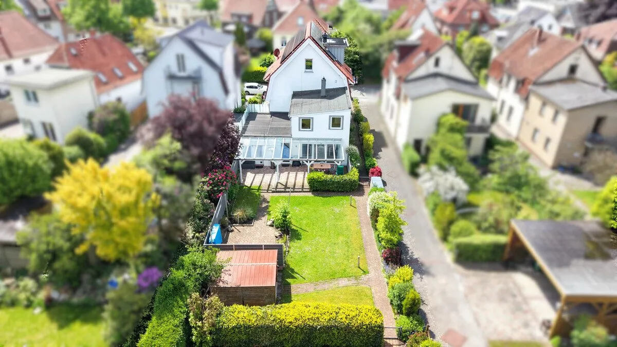 Immobilienangebot - Oldenburg - Alle - Modernisiertes Stadthaus in Oldenburg Nadorst mit flexiblen Nutzungsmöglichkeiten