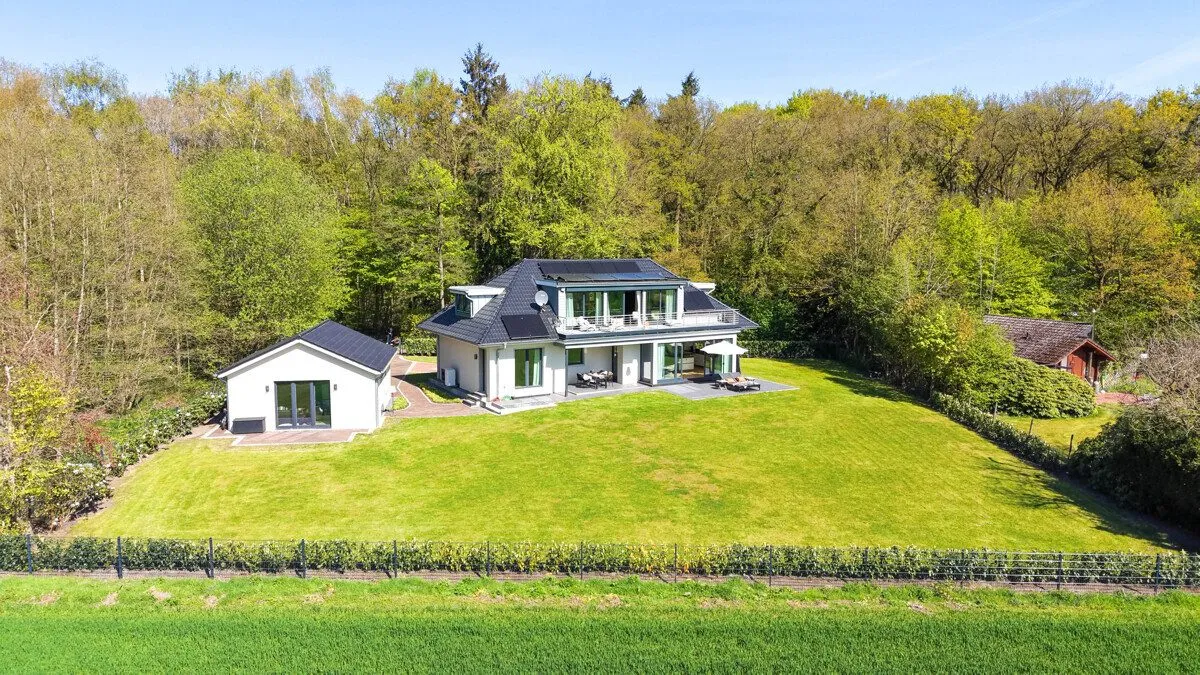 Immobilienangebot - Bad Zwischenahn - Alle - Exklusive, traumhafte Villa mit Blick auf das Zwischenahner Meer