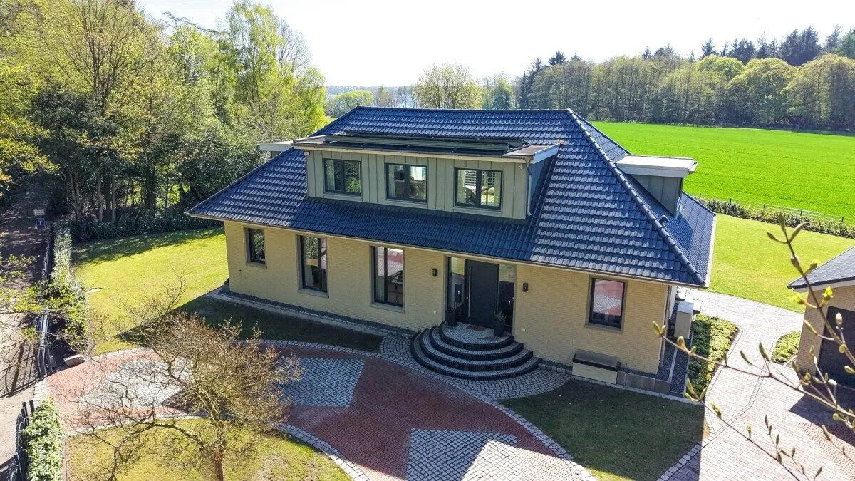 Immobilienangebot - Bad Zwischenahn - Alle - Exklusive, traumhafte Villa mit Blick auf das Zwischenahner Meer