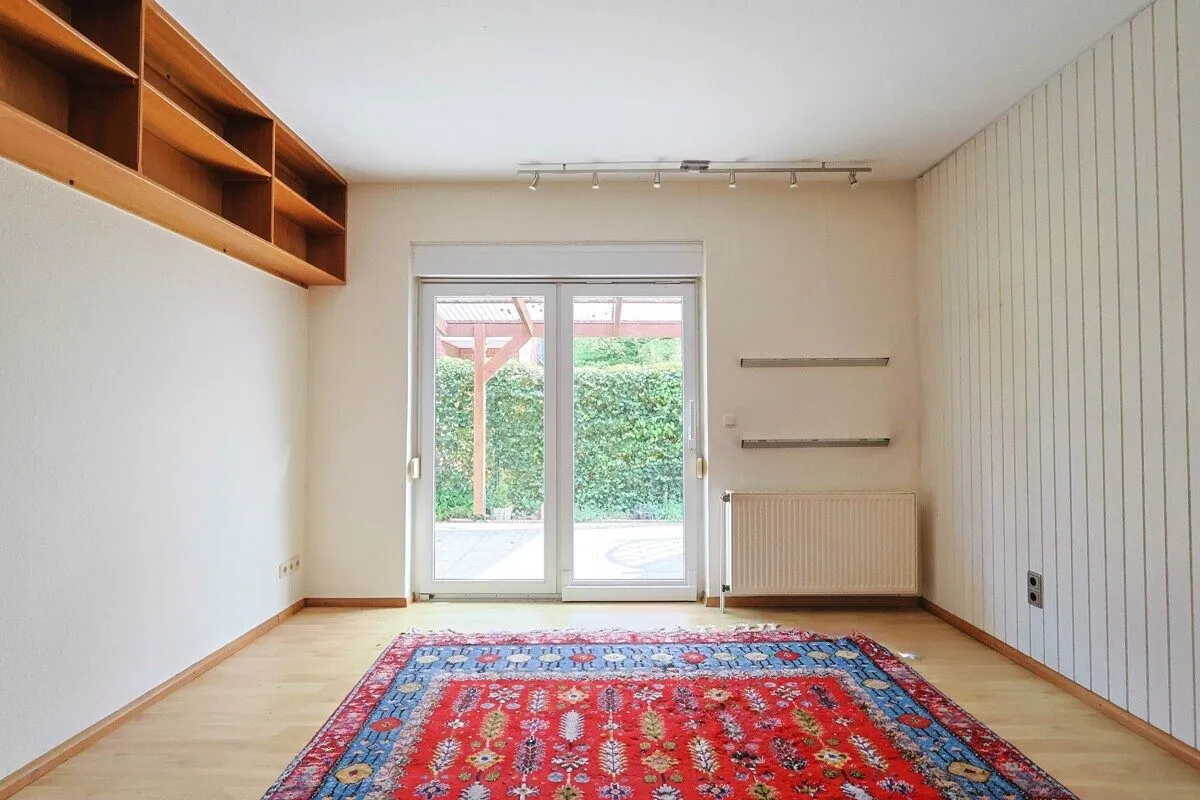 Immobilienangebot - Oldenburg - Alle - Ruhig gelegenes Haus in Bürgerfelde mit vermieteter Einliegerwohnung