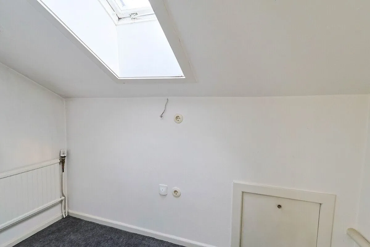 Immobilienangebot - Oldenburg - Alle - Ruhig gelegenes Haus in Bürgerfelde mit vermieteter Einliegerwohnung