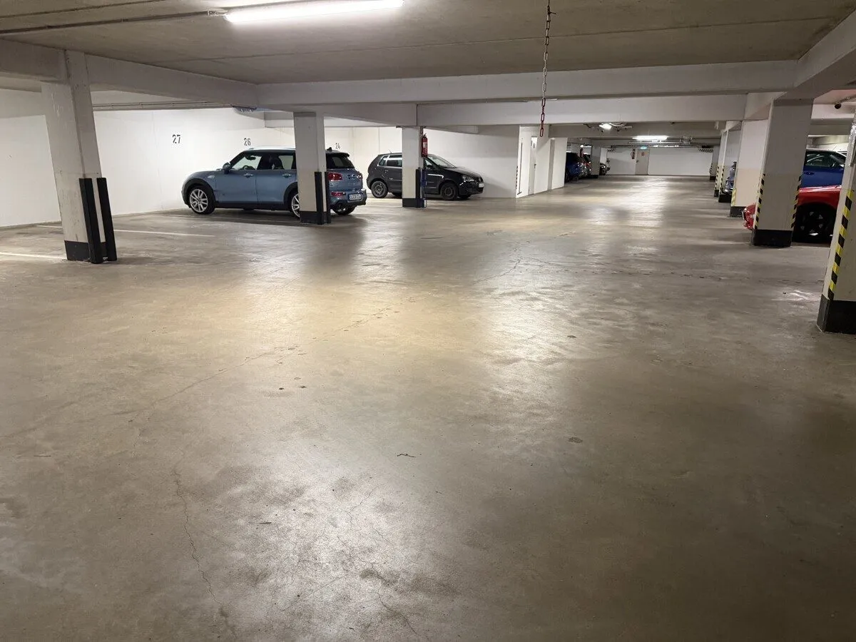 Immobilienangebot - Oldenburg - Alle - Tiefgaragenstellplatz zu vermieten