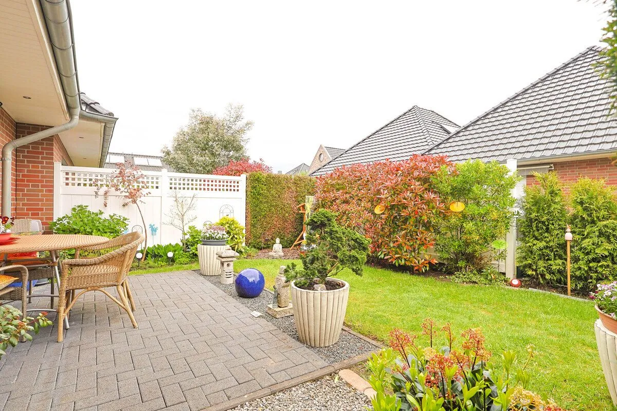 Immobilienangebot - Bad Zwischenahn - Alle - Attraktive Anlagemöglichkeit mit fünf Doppelhaushälften im Bungalowstil