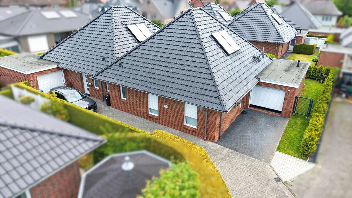 Immobilienangebot - Bad Zwischenahn - Alle - Attraktive Anlagemöglichkeit mit fünf Doppelhaushälften im Bungalowstil
