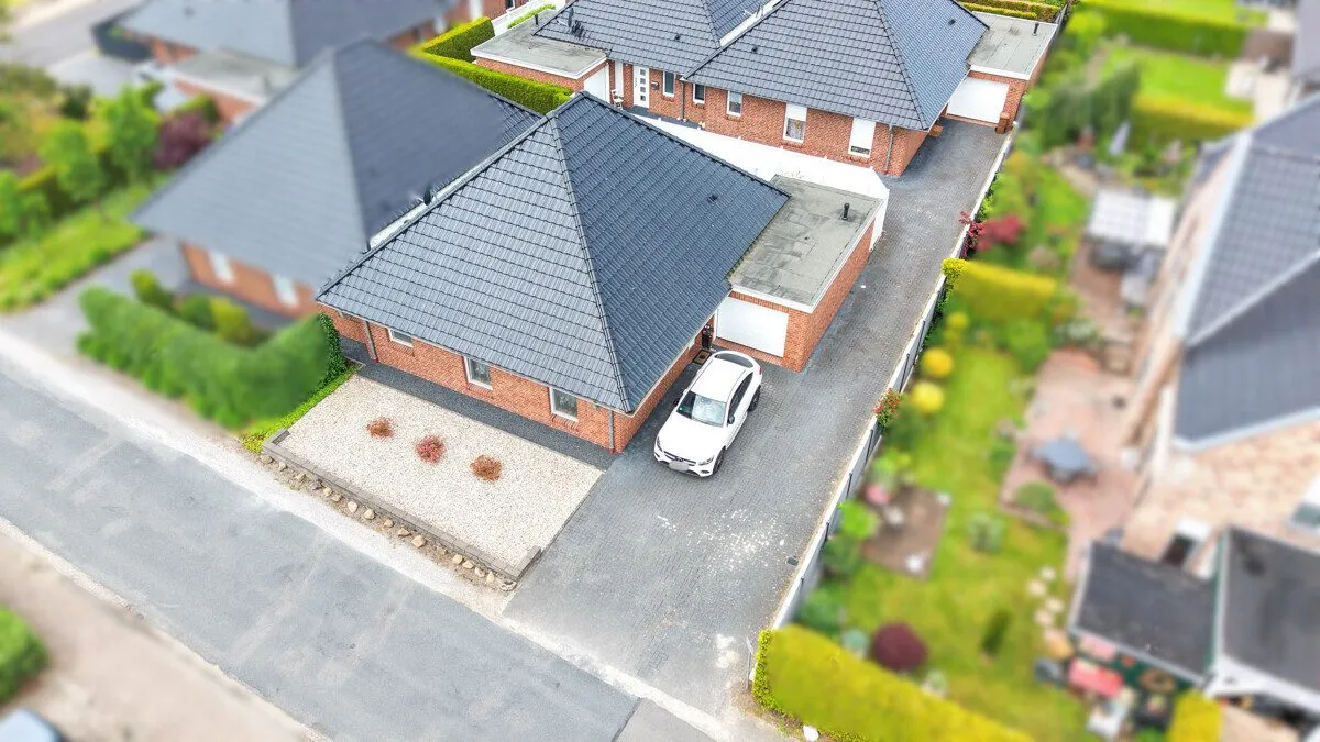 Immobilienangebot - Bad Zwischenahn - Alle - Attraktive Anlagemöglichkeit mit fünf Doppelhaushälften im Bungalowstil