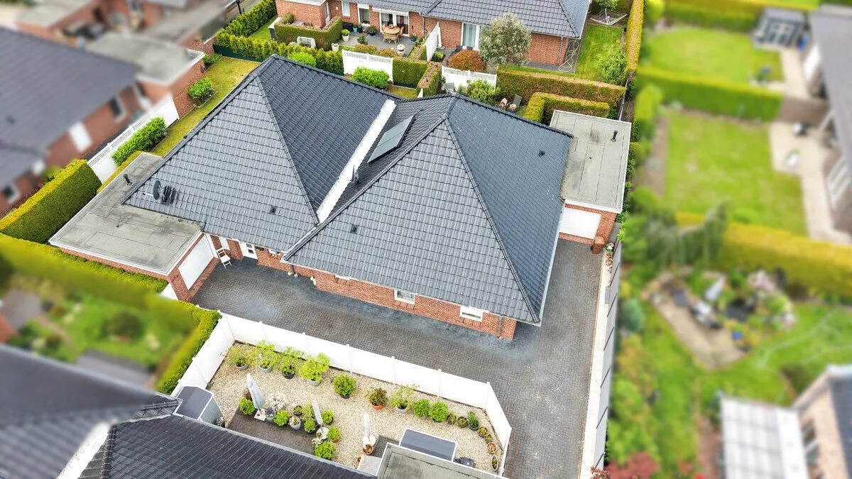 Immobilienangebot - Bad Zwischenahn - Alle - Attraktive Anlagemöglichkeit mit fünf Doppelhaushälften im Bungalowstil