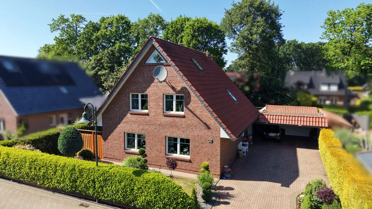 Immobilienangebot - Wiefelstede - Alle - Familienfreundliches Einfamilienhaus mit schönem Garten und Doppelcarport in Metjendorf