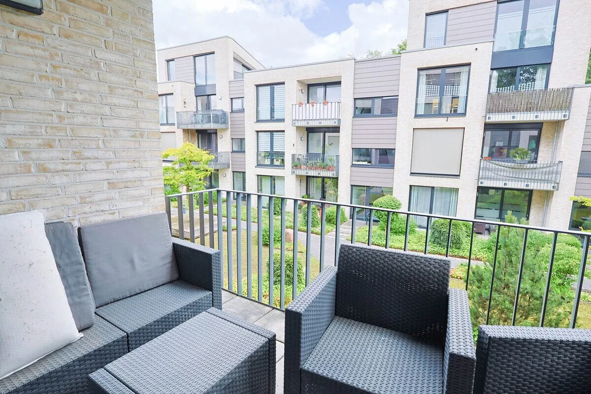 Immobilienangebot - Cloppenburg - Alle - Lichtdurchflutetes Wohnen mit Stil – Moderne 2-Zimmer-Wohnung mit Südbalkon und Tiefgarage