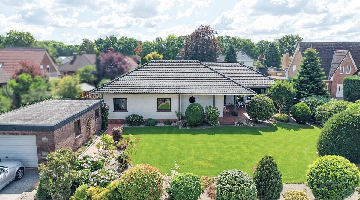 Immobilienangebot - Oldenburg - Alle - Idyllische Wohnlage in Ofenerdiek – gepflegtes Einfamilienhaus mit großem Garten