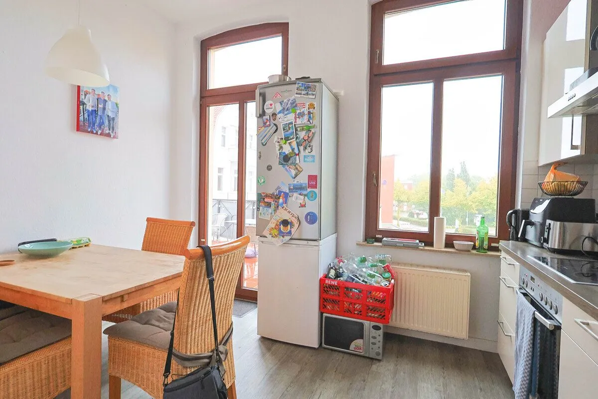 Immobilienangebot - Oldenburg - Alle - Repräsentatives Stadthaus im klassizistischen Stil mit drei Wohneinheiten