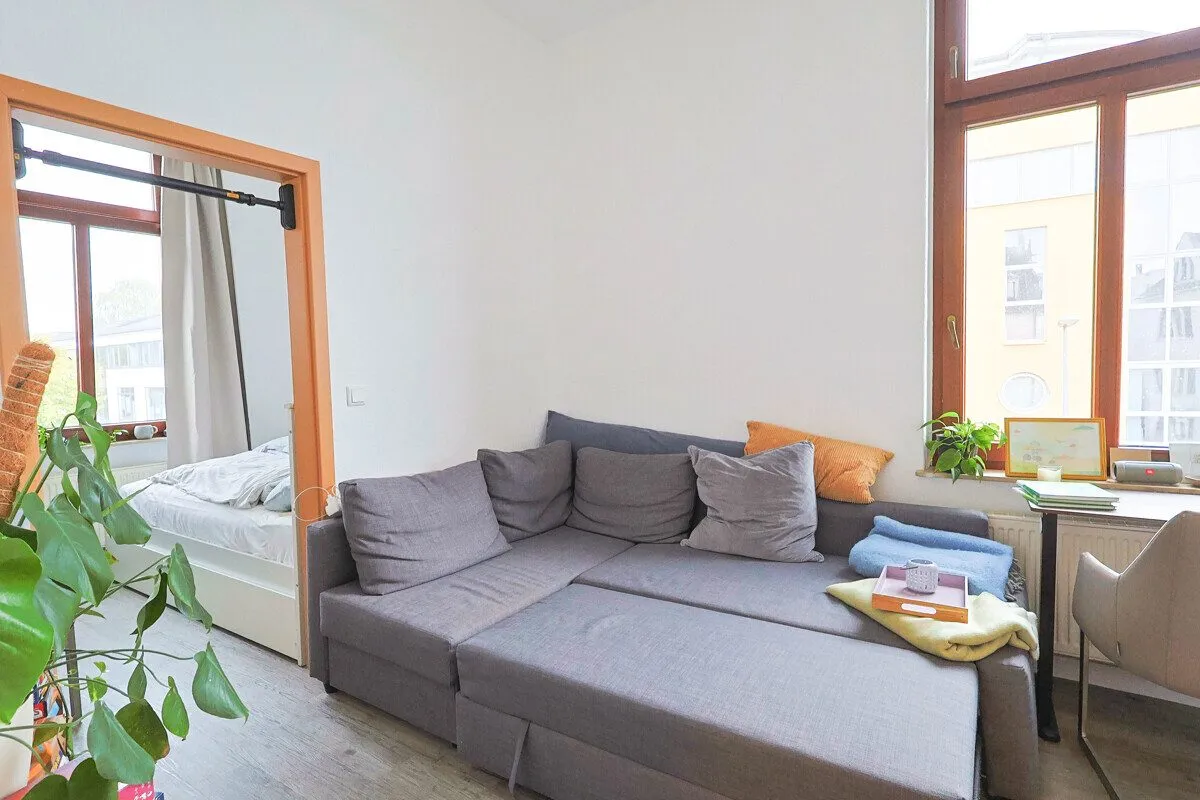 Immobilienangebot - Oldenburg - Alle - Repräsentatives Stadthaus im klassizistischen Stil mit drei Wohneinheiten