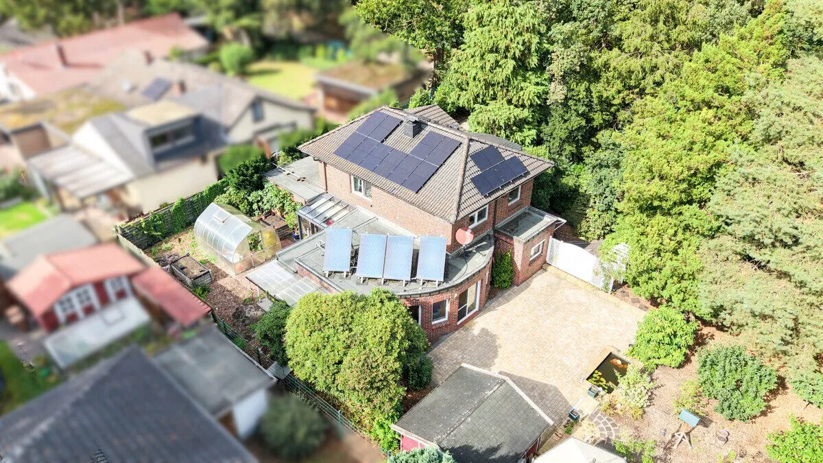 Immobilienangebot - Hatten-Sandkrug - Alle - Wo der Wald beginnt – großzügiges Wohnen mit Energieeffizienzklasse A+