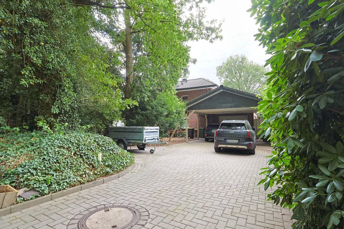 Immobilienangebot - Hatten-Sandkrug - Alle - Wo der Wald beginnt – großzügiges Wohnen mit Energieeffizienzklasse A+