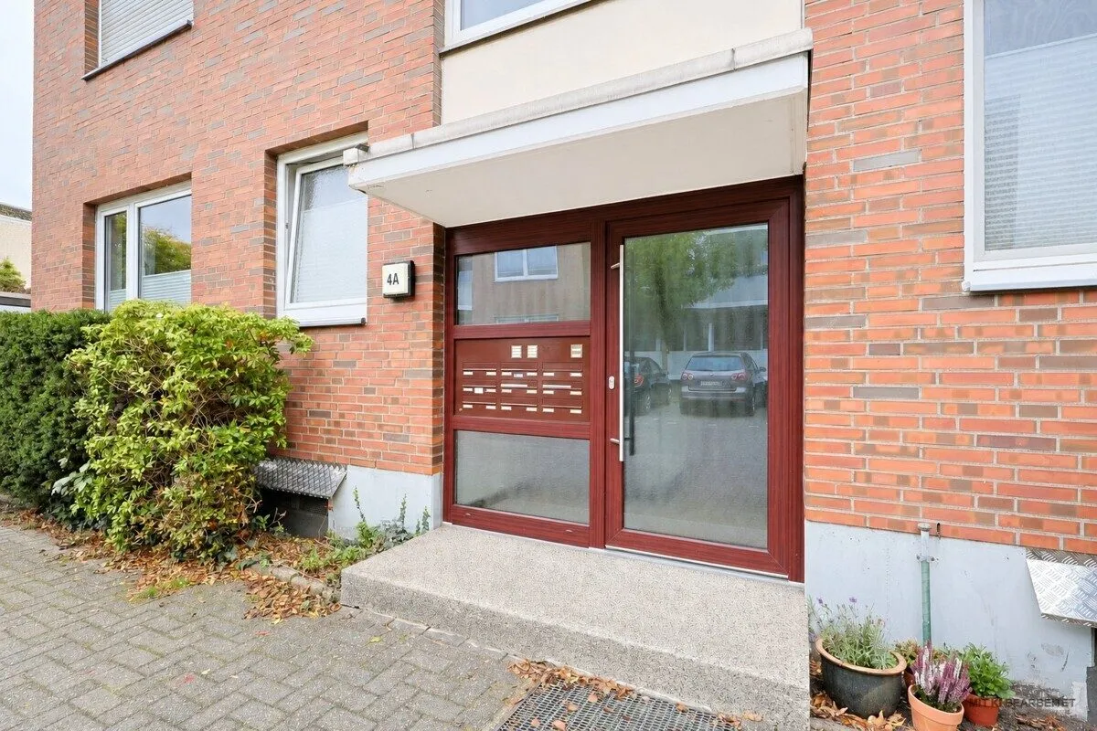 Immobilienangebot - Oldenburg - Alle - Helle 1-Zimmer-Wohnung mit Balkon im Ziegelhofviertel zur Eigennutzung oder Neuvermietung